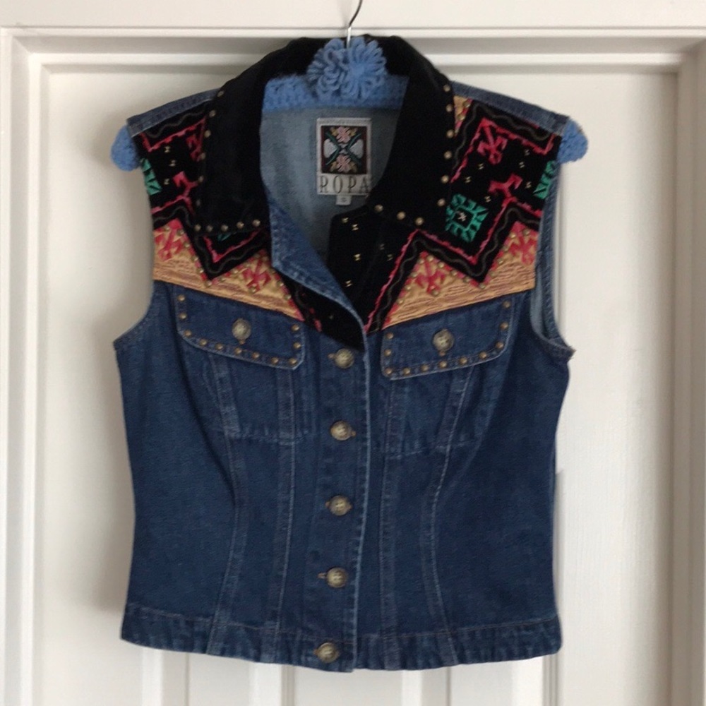 Vintage 90s embroidered denim vest